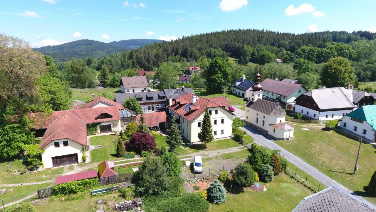Pension Cervena Hotel Kasperske Hory Exterior photo